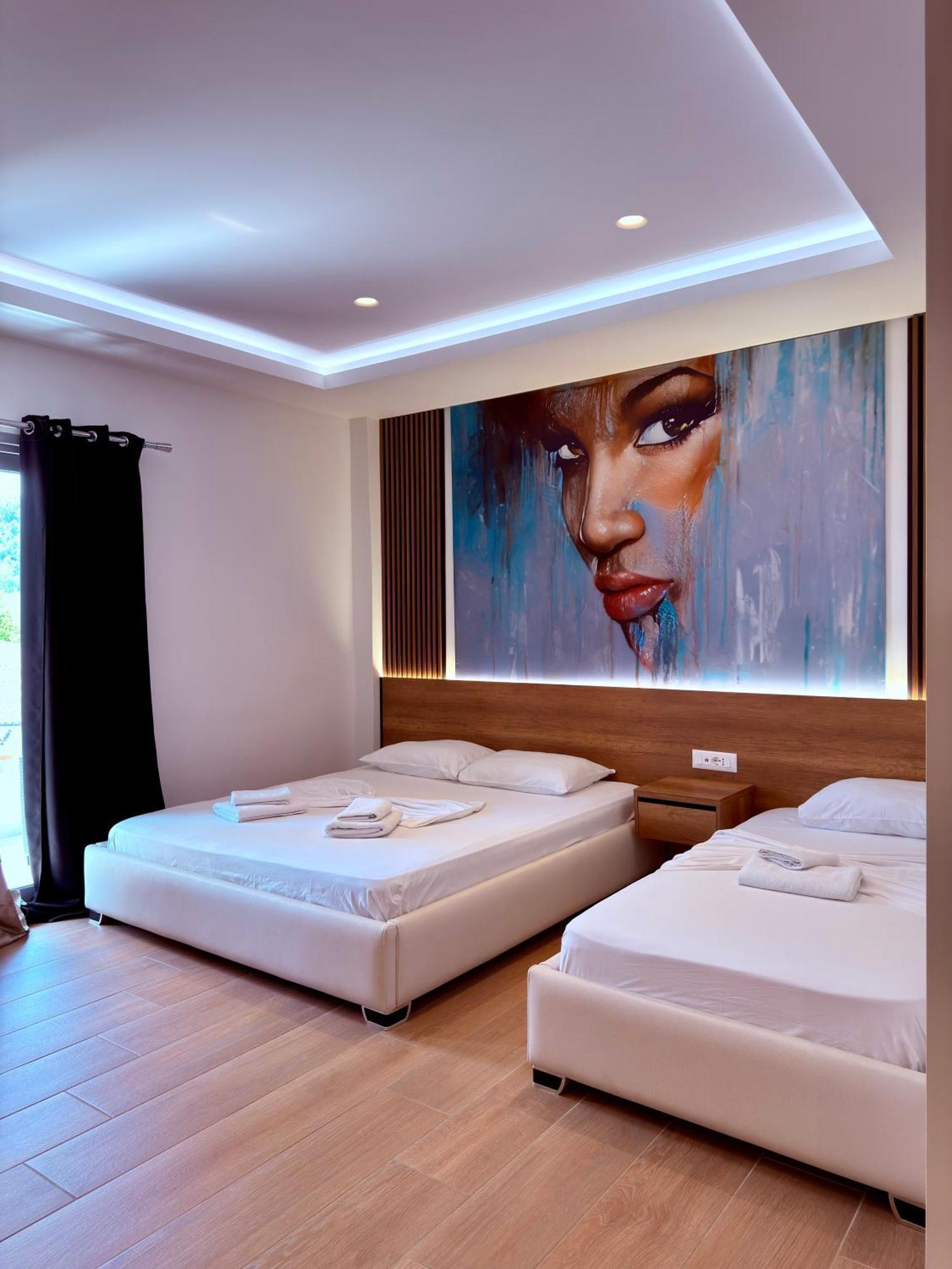Fori'S Rooms Himare Exterior foto