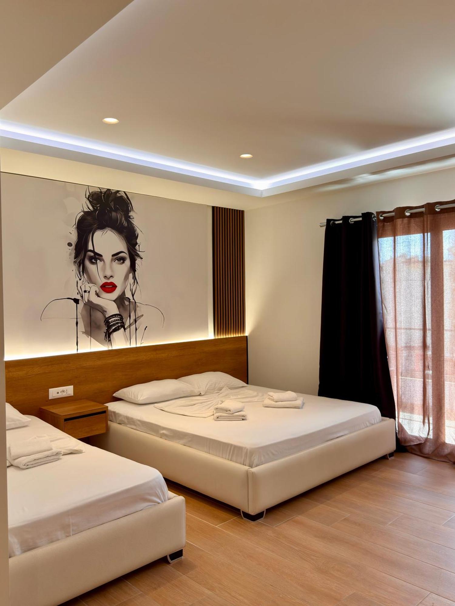Fori'S Rooms Himare Exterior foto